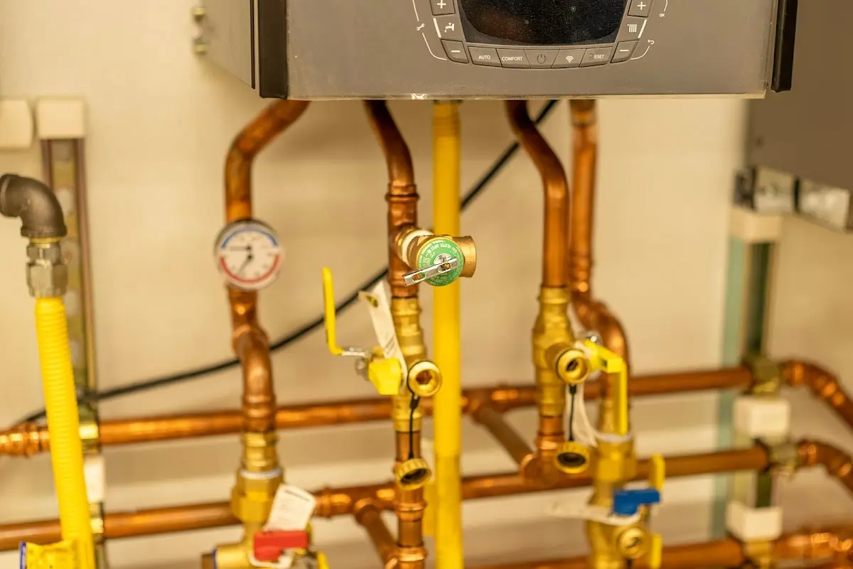 Licensed technician providing Sewer Cleanout for a homeowner in Turtle Creek